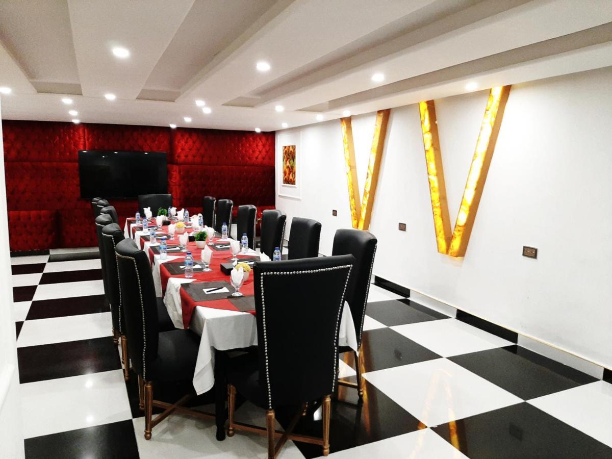 Lawrence View Hotel Lahaur Zewnętrze zdjęcie