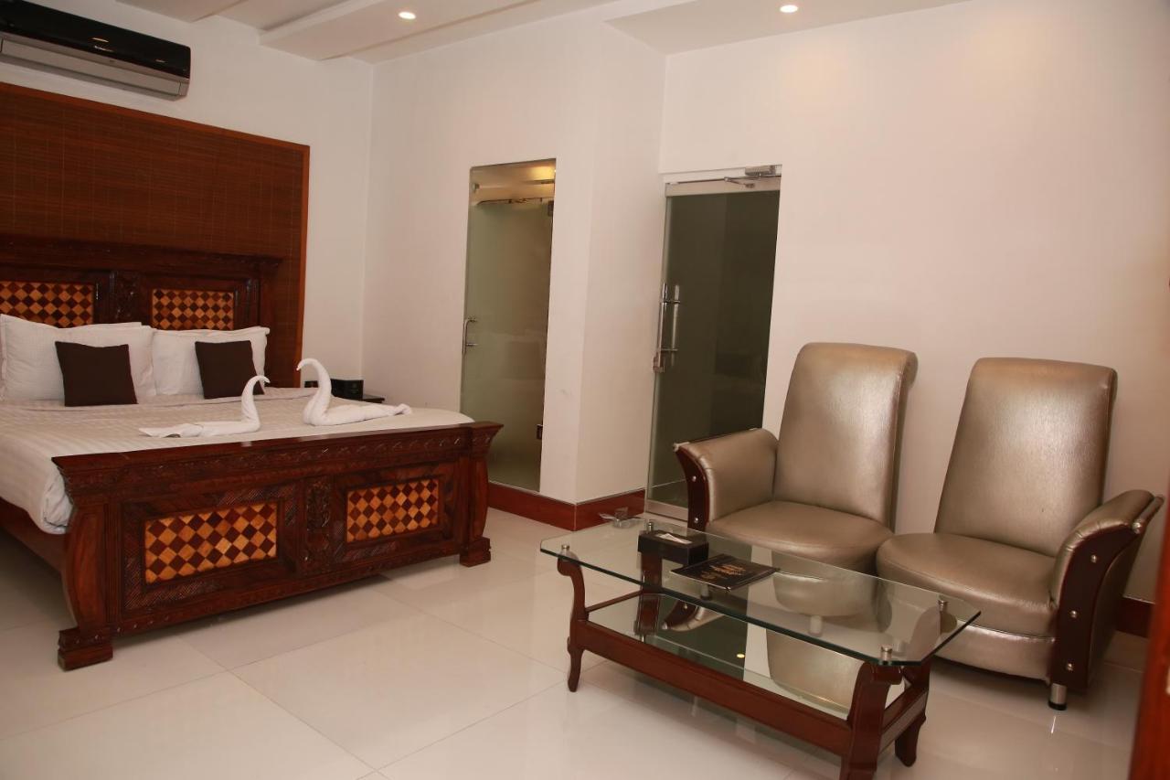 Lawrence View Hotel Lahaur Zewnętrze zdjęcie