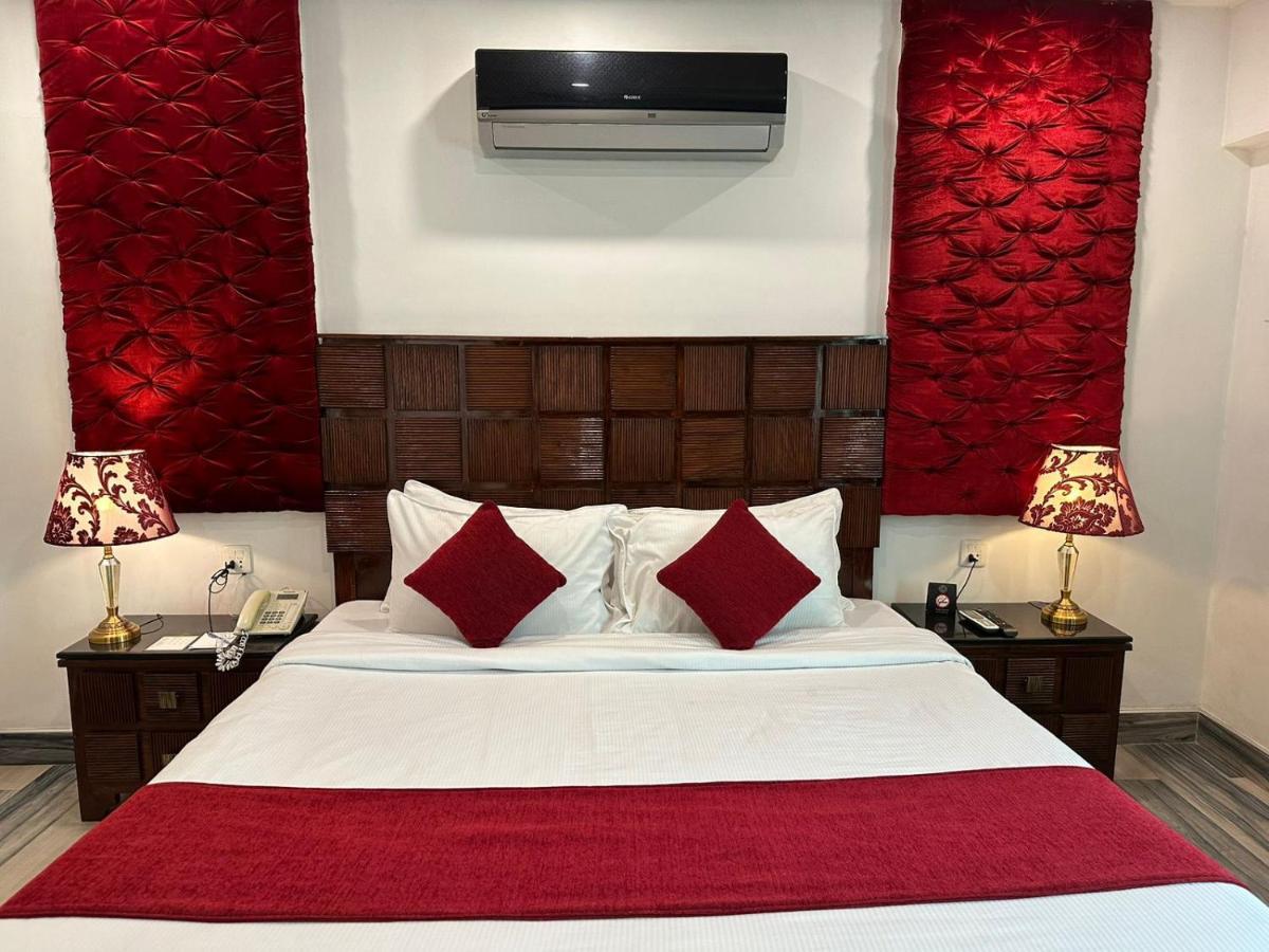 Lawrence View Hotel Lahaur Zewnętrze zdjęcie